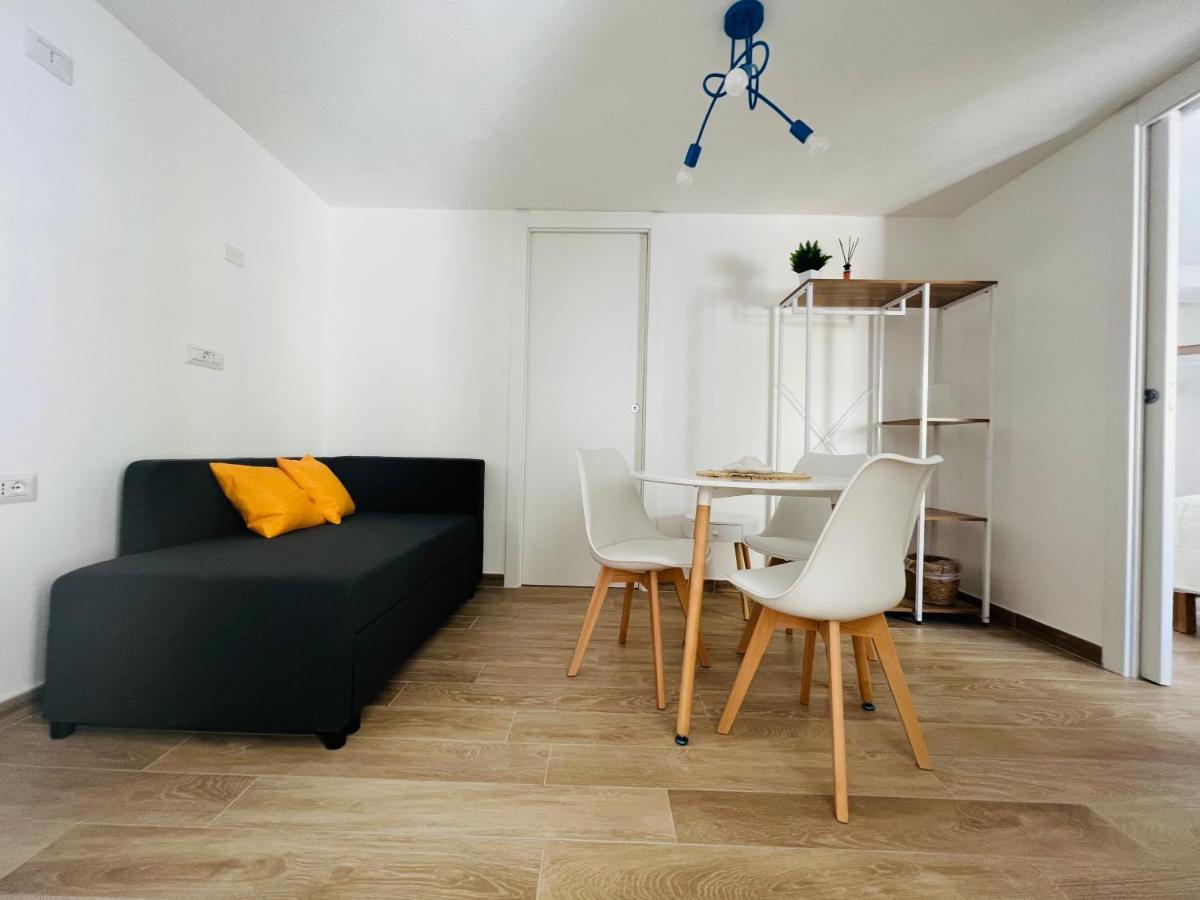 Via Giardini Rooms Villasimius Esterno foto