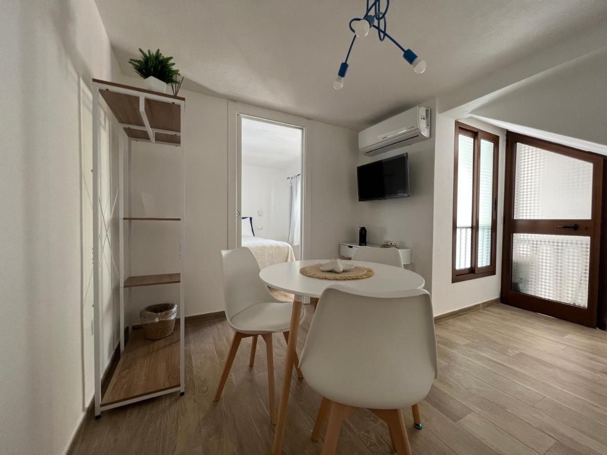 Via Giardini Rooms Villasimius Esterno foto